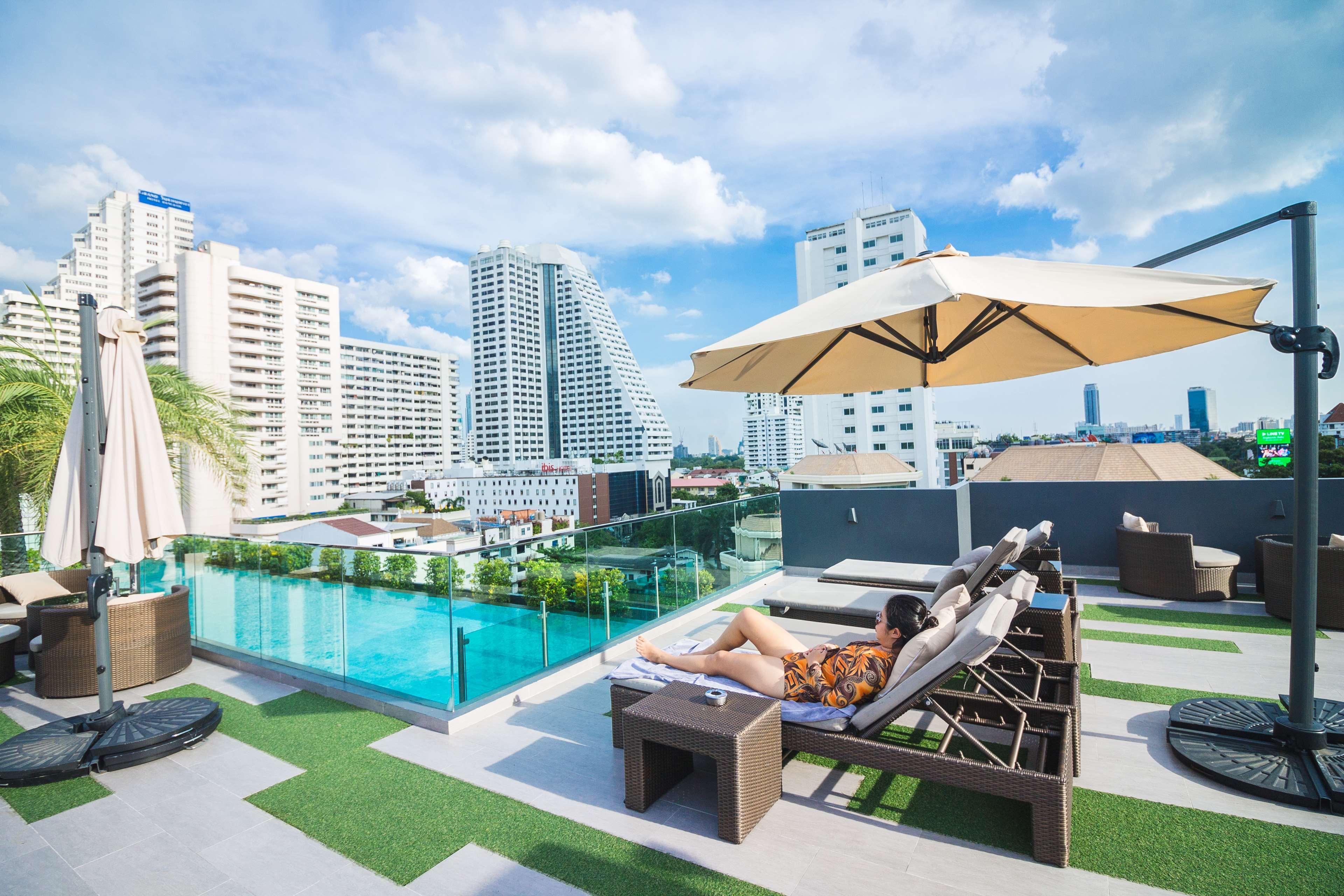 Surestay Plus By Best Western Sukhumvit 2 Bangkok Exterior foto